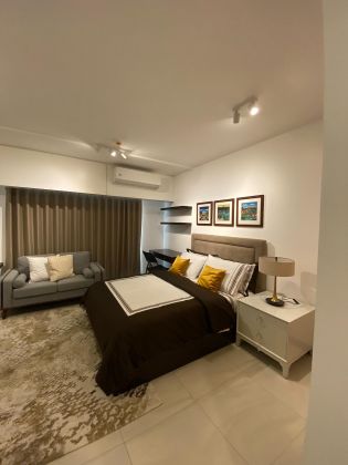 Studio Unit With Parking in The Royalton at Capitol Commons