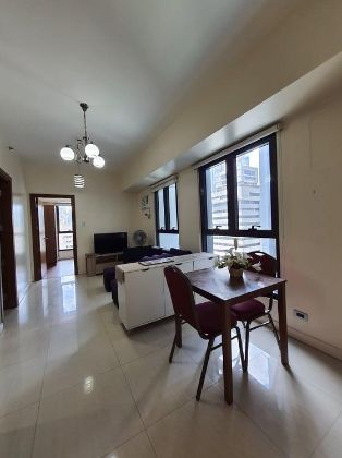 2 Bedrooms Fully Furnished Corner Unit at Sapphire Bloc