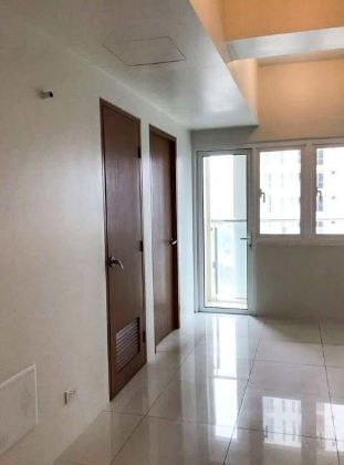 Semi Furnished 2 Bedroom Unit for Rent in Madison Park West