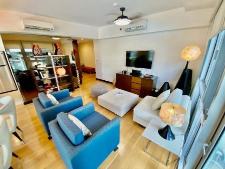 Furnished 2 Bedroom Unit in One Serendra West Tower