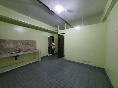 2BR Apartment for Rent in Tondo Manila