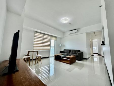2 Bedroom Furnished For Rent in Aston Tower Two Serendra