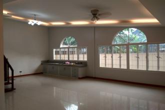 5 Bedroom House for Rent in Blue Ridge A Subdivision Katipunan