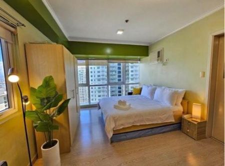 Fully Furnished 1BR Unit in South of Market Private Residences