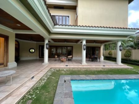 4BR House for Rent in Mandaue Cebu 