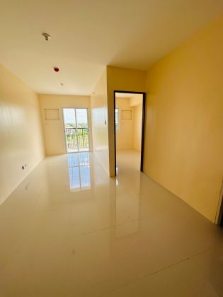 The Hermosa Condo Las Pinas