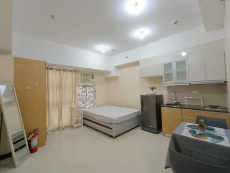 Studio Type Condo for Rent in Viceroy Residences McKinley Hill