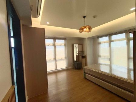 2 Combined Units for Rent in High Park Vertis North  Quezon City 