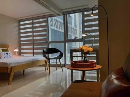 Fully Furnished 1BR for Rent in Uptown Parksuites Taguig