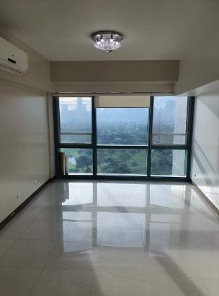 For Rent Spacious 2BR Unit at 8 Forbes Town BGC Taguig City