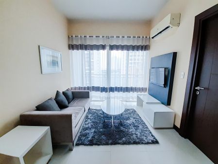 For Lease 1 Bedroom in Two Central TC23O near Rcbc Plaza
