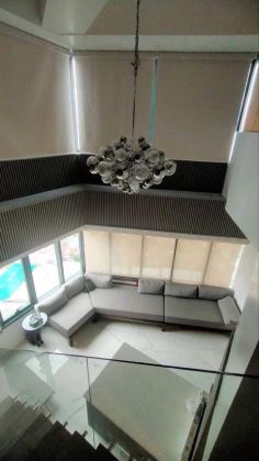 Fully Furnished 1BR w/ balcony at One Rockwell East Tower Makati 