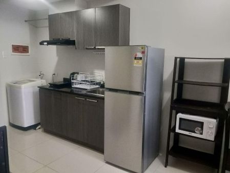 Fully Furnished Well Maintained 1 Bedroom with Installed Wifi