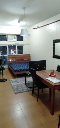 Studio Unit in Pioneer Woodlands Tower 1
