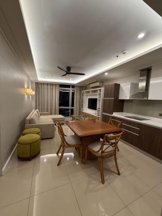 Furnished 2 Bedroom unit in East Gallery Place BGC