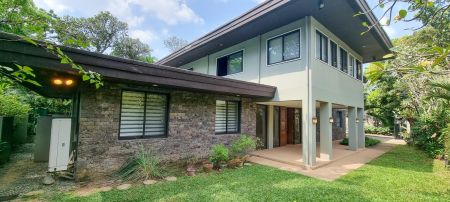 Newly Renovated 4BR House for Rent in Dasmarinas Village