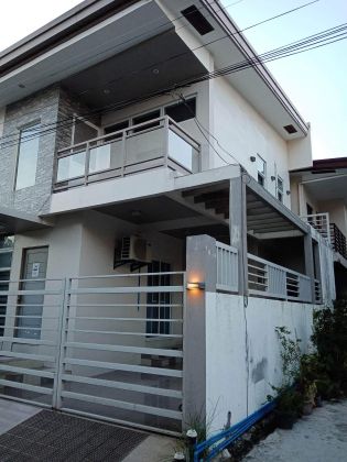2 Bedroom in Multinational Village Paraque House for Rent