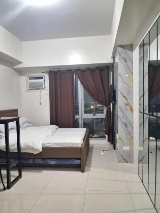 For Rent Studio Unit Fully Furnished in Shaw Boulevard