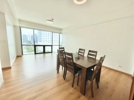 Bonifacio Ridge Spanish Bay BGC 3BR for Rent 