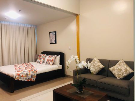 Fully Furnished Studio in One Uptown Residences FOR RENT!