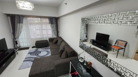 For Rent 1 Bedroom Unit in Red Oak Two Serendra