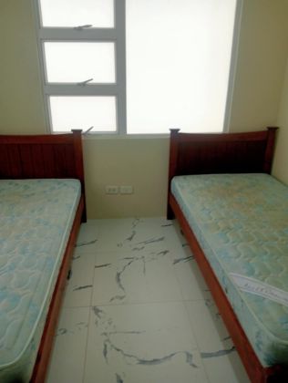 Furnished 1 Bedroom in One Archers Place near De La Salle Taft
