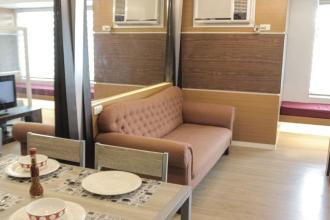 Fully Furnished 1BR condo apartment for rent in Serendra 2 - Mera
