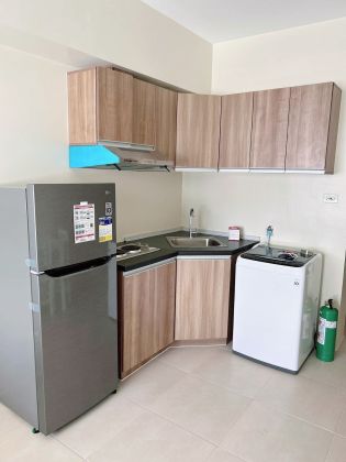 Brand New Fully Furnished Studio Unit in Arca South