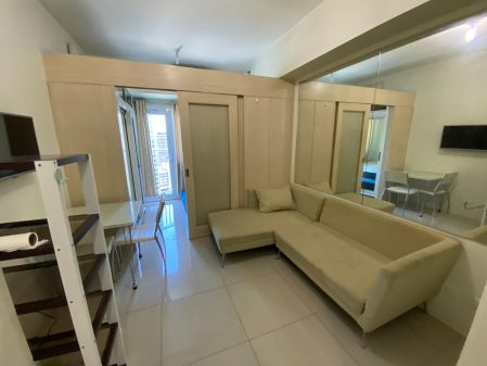 1BR with Balcony facing amenity at Jazz Residences for Rent