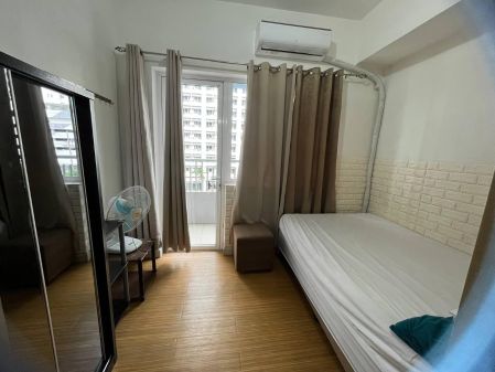 Spacious 1BR with Balcony at Grace Residences Taguig