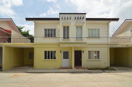 For Rent 3 Bedroom Duplex in Talisay