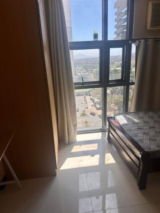 Fully Furnished Studio Unit for Lease with BGC Vibes