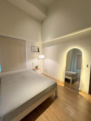 1BR Unit for Rent at Kroma Tower Makati 