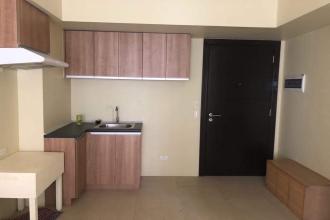 Fully Furnished 1BR at Avida Towers 34th Street BGC Taguig