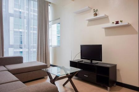 Fully Furnished 1BR Unit for Rent at Blue Sapphire Residences