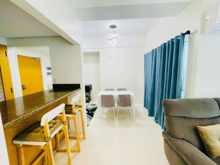 1 Bedroom Furnished Unit in Park Avenue Tower Bgc  Taguig