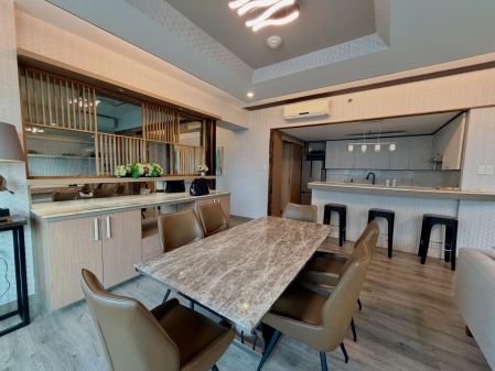 3 Bedroom With Den Condo Unit in Edades Tower at Rockwell Makati