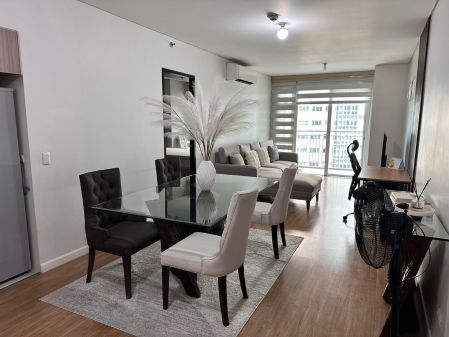 Two Serendra at Sequoia Bgc Taguig City TS0001167