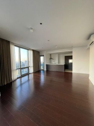 For Lease The Suites