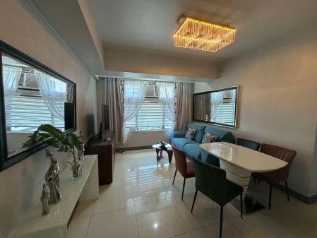 Fully Furnished 3 Bedroom Manhattan Parkview Araneta Center