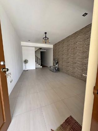 3 Bedroom Unfurnished Townhouse For Rent in Union Village