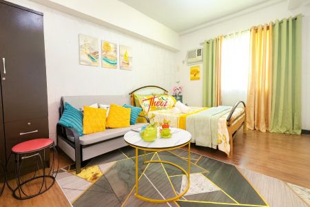 Skyline Escape at La Verti Residences 28 sqm Studio High Floor