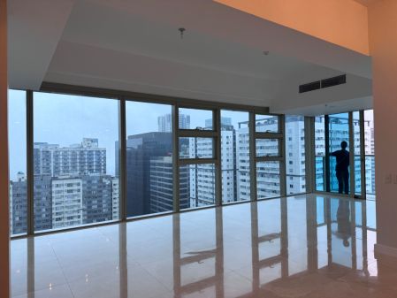 3 Bedroom Unit for Rent in Grand Hyatt South BGC