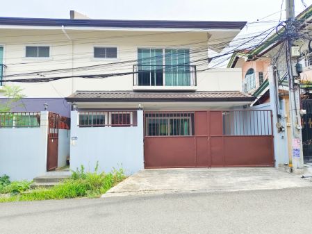 3 Bedroom 2 Storey Unfurnished House Casals Village Mabolo Cebu C