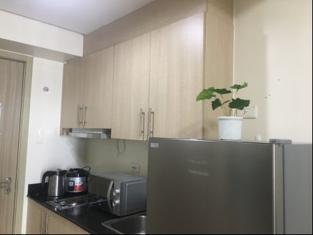 Breeze Residences for Lease 