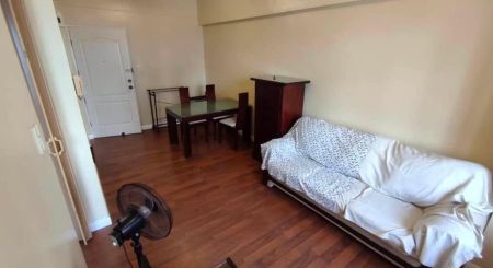 For Rent 1 Bedroom in Greenbelt Parkplace