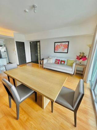 Furnished 1 Bedroom One Serendra East Tower