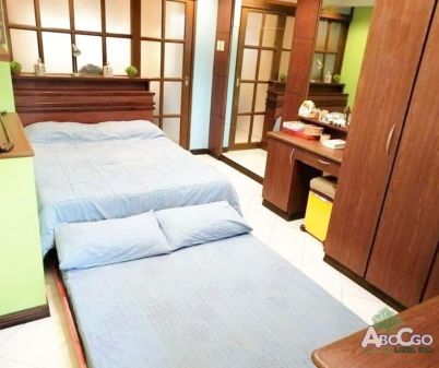 Vibrant Fully Furnished One Bedroom Studio at Vito Cruz 