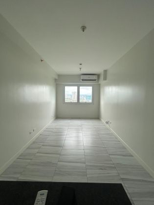 Maven at Capitol Commons Brand New 1 Bedroom for Rent