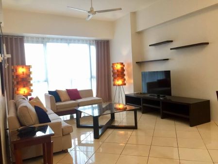Fully Furnished 1 Bedroom Unit at Paseo Parkview Suites for Rent